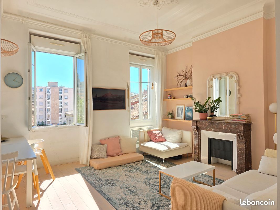 Appartement 3 pièces 80 m² · à Marseille · 80 m² · 380 000 €