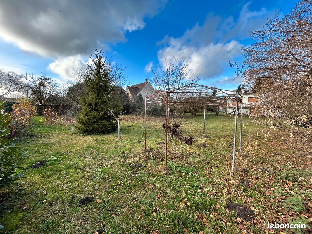 Terrain a batir 832 m² - bessancourt · 239 000 €