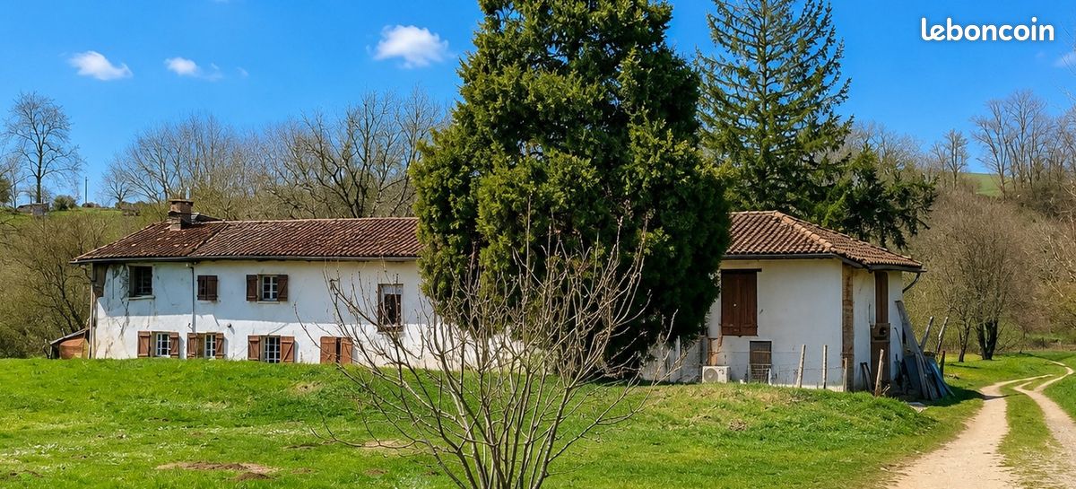 Maison 7 pièces 220 m² · à Giroussens · 220 m² · 305 000 €