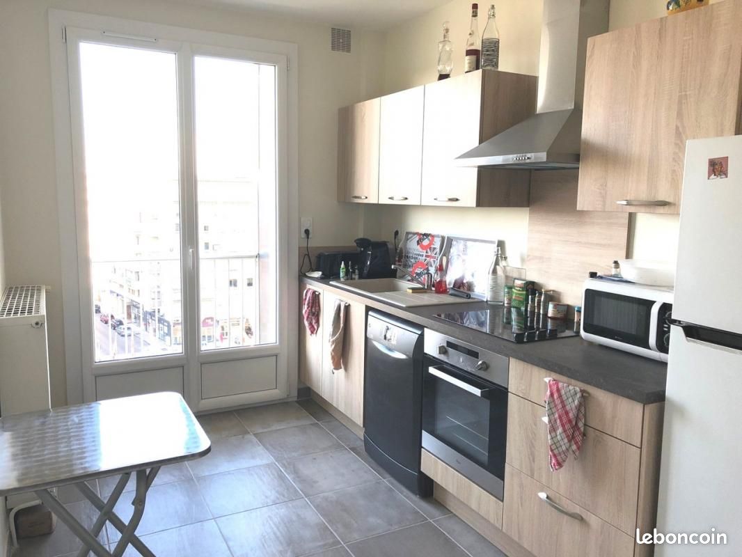 Appartement a louer romans-sur-isere - 3 pièce(s) - 61 m2 - Surfyn