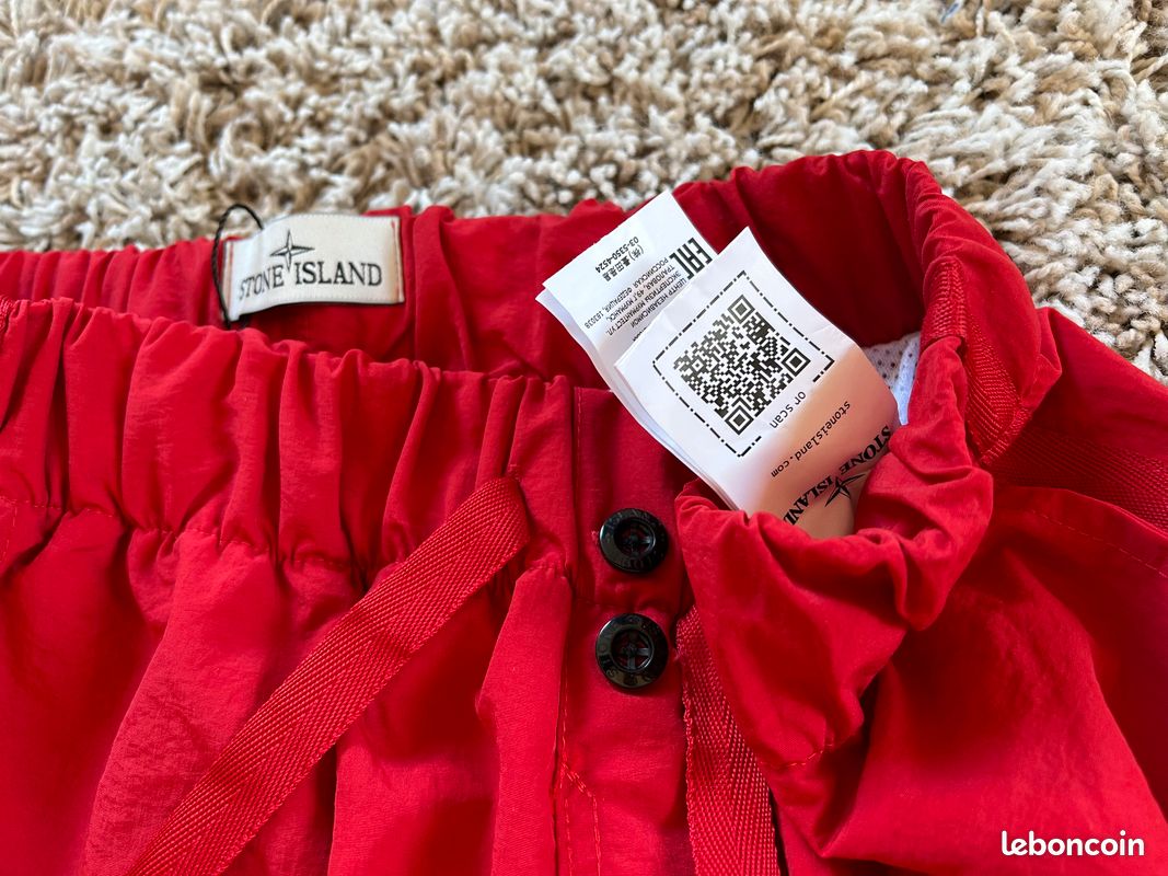 à saisir short stone island neuf pas cher (image 3)