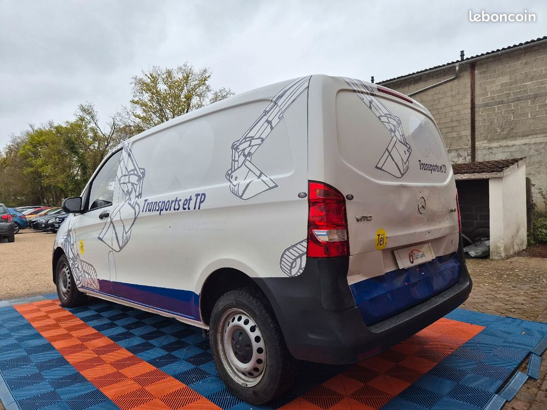 Mercedes vito 109 cdi mixto compact e6 2017 (image 8)