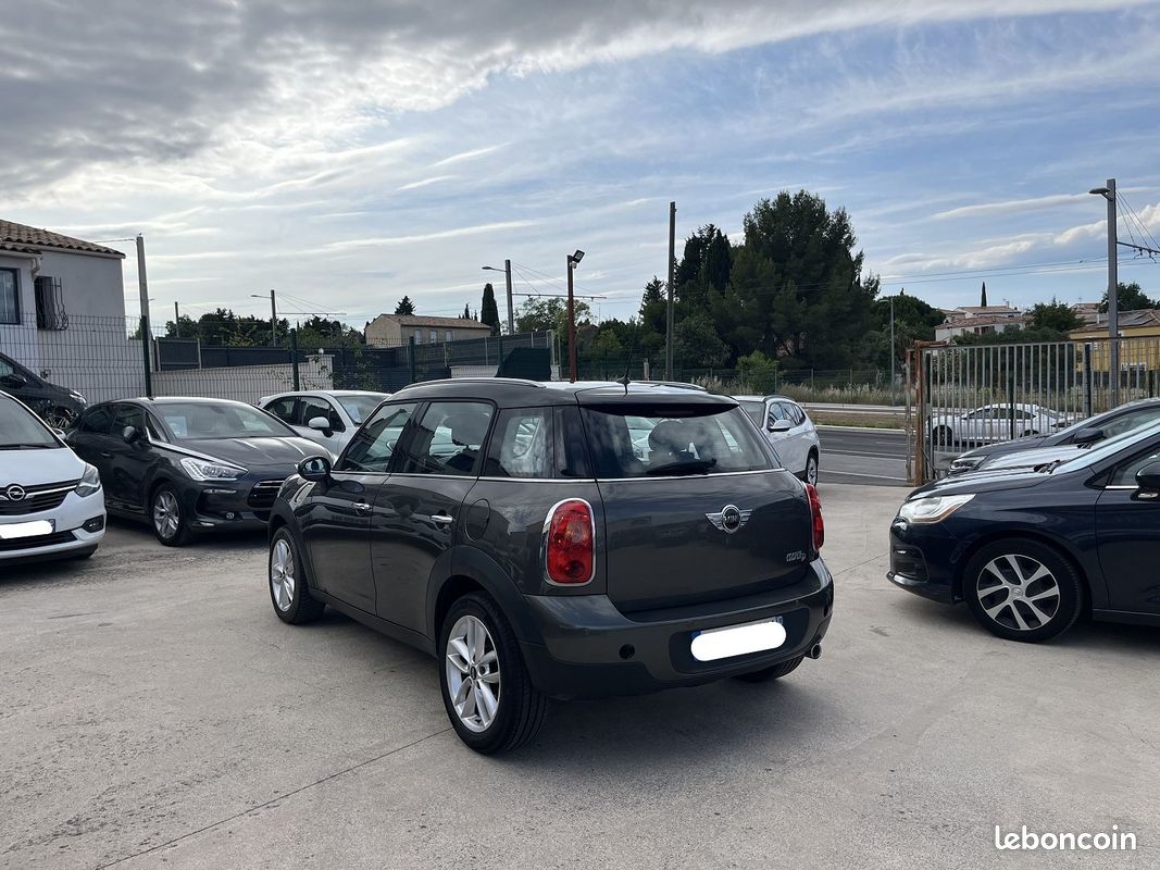 Mini COUNTRYMAN COOPER D 112CH PACK CHILI (image 3)
