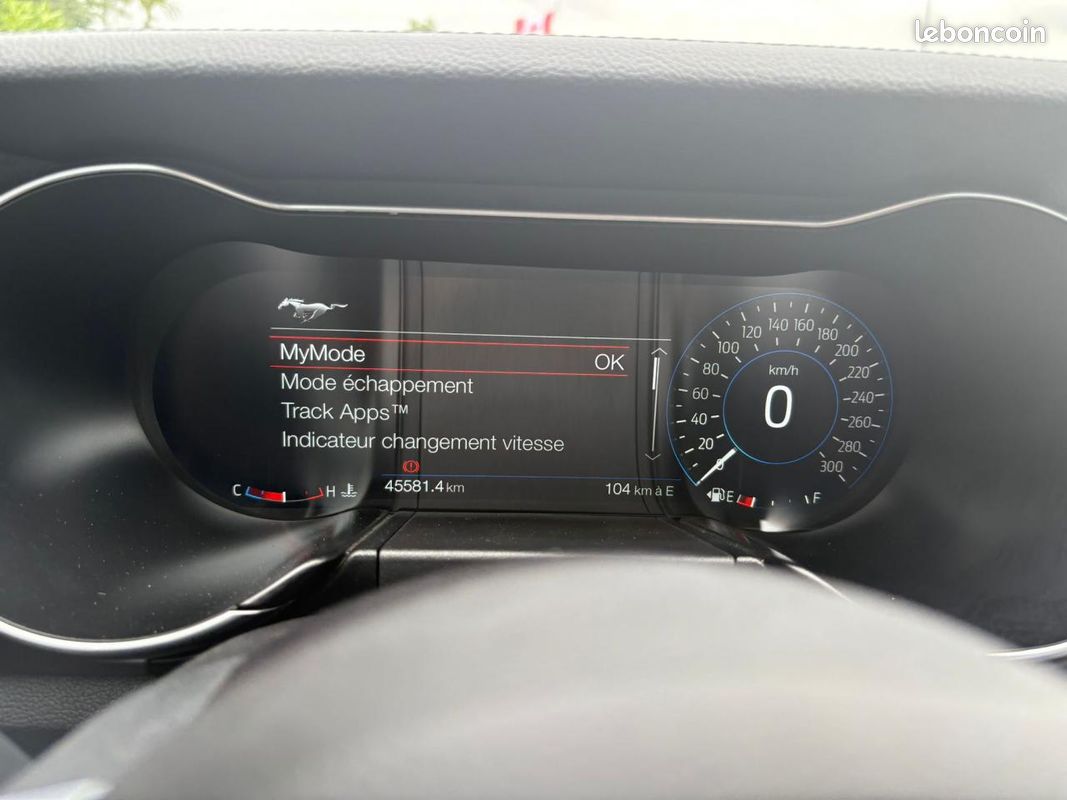 Ford mustang bullitt v8 5.0l - recaro + magneride (image 13)