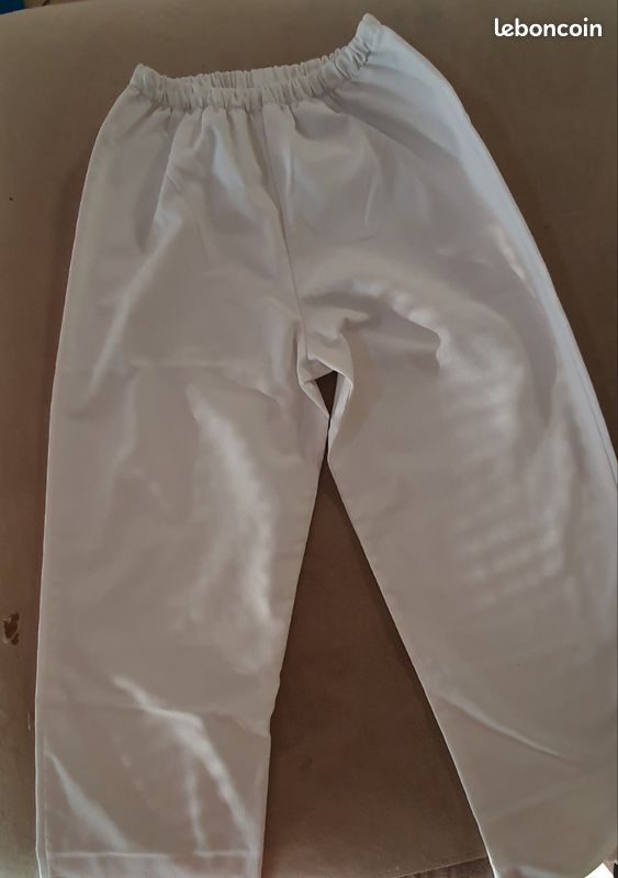 5 tenues infirmières blanches TBE IFSI (image 3)