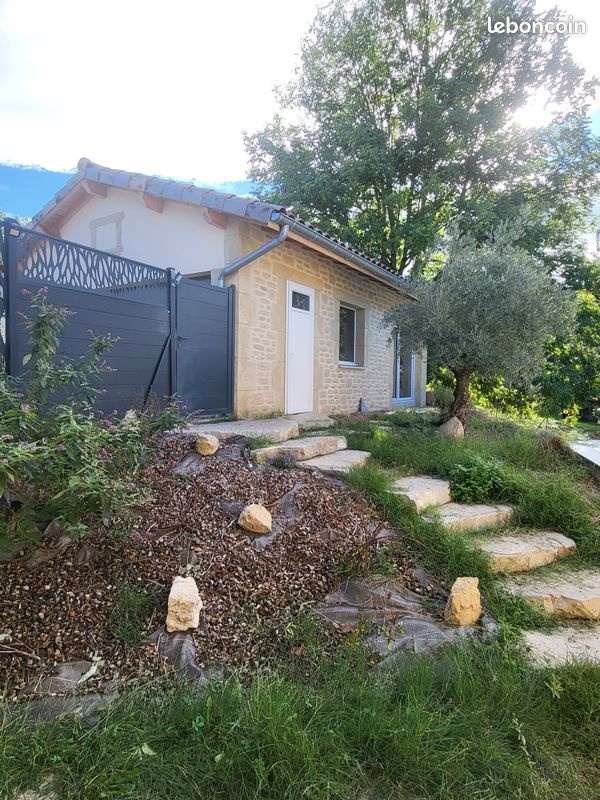 Maison 9 pièces 160 m² · à Jaillans · 160 m² · 398 000 €