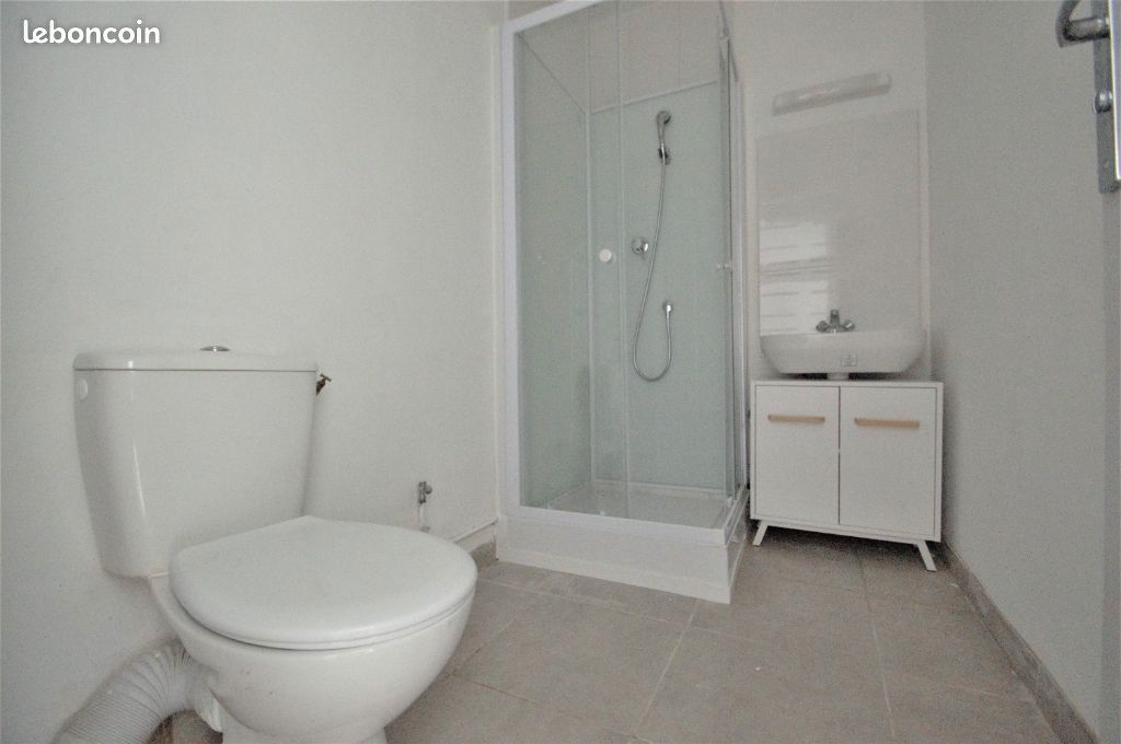 Studio 1 pièce 23 m² - Pau 64000 (image 2)