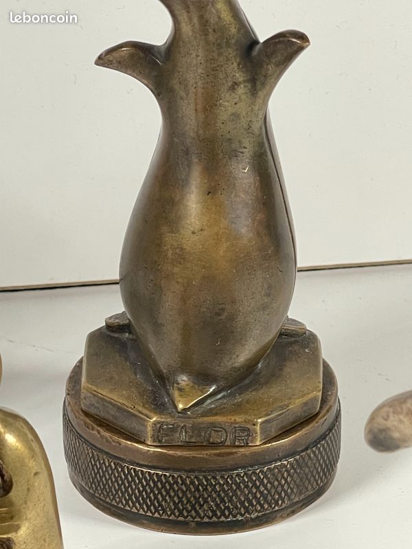 Alfred pingouin bronze Mascotte automobile référencée bouchon radiateur Alfred le Pêcheur (image 3)
