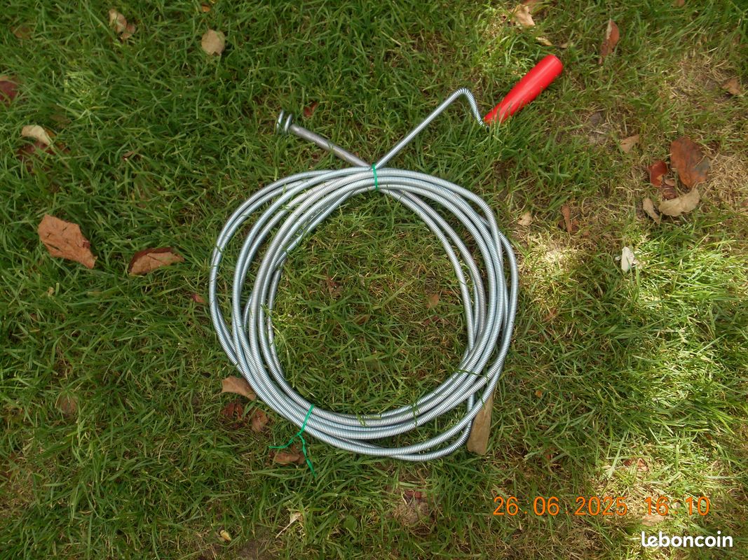 Déboucheur de canalisation avec manivelle (image 1)
