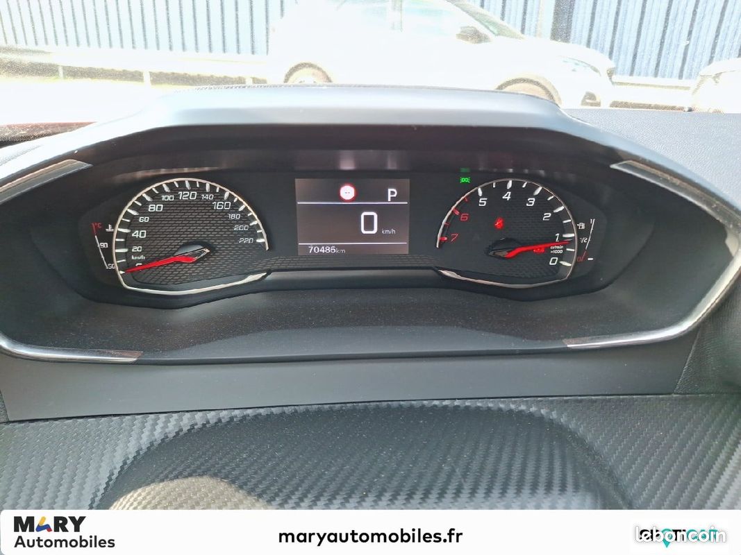 PEUGEOT 2008 PureTech 130 S&S EAT8 Style (image 16)