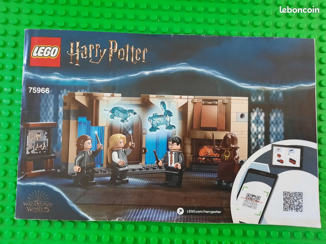 Notice Lego Harry Potter 75966 - La salle sur demande de Poudlard (image 1)