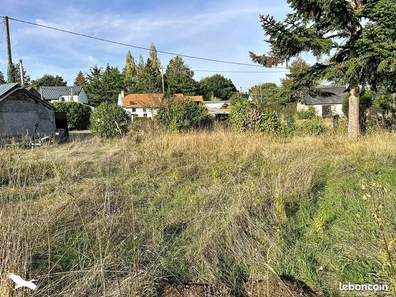 Terrain 300 m² Suce Sur Erdre · à Sucé-sur-Erdre · 77 420 €