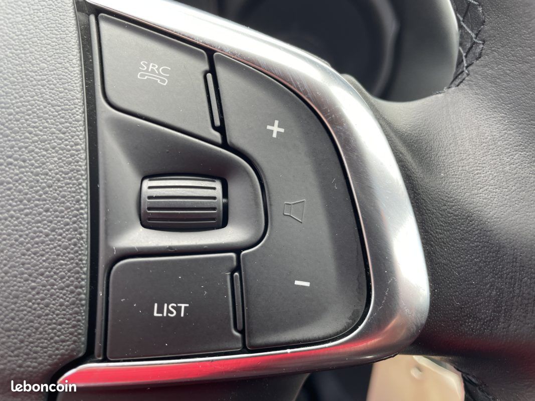 Citroen c4 1.6 blue hdi 120 exclusive 2015 (image 17)
