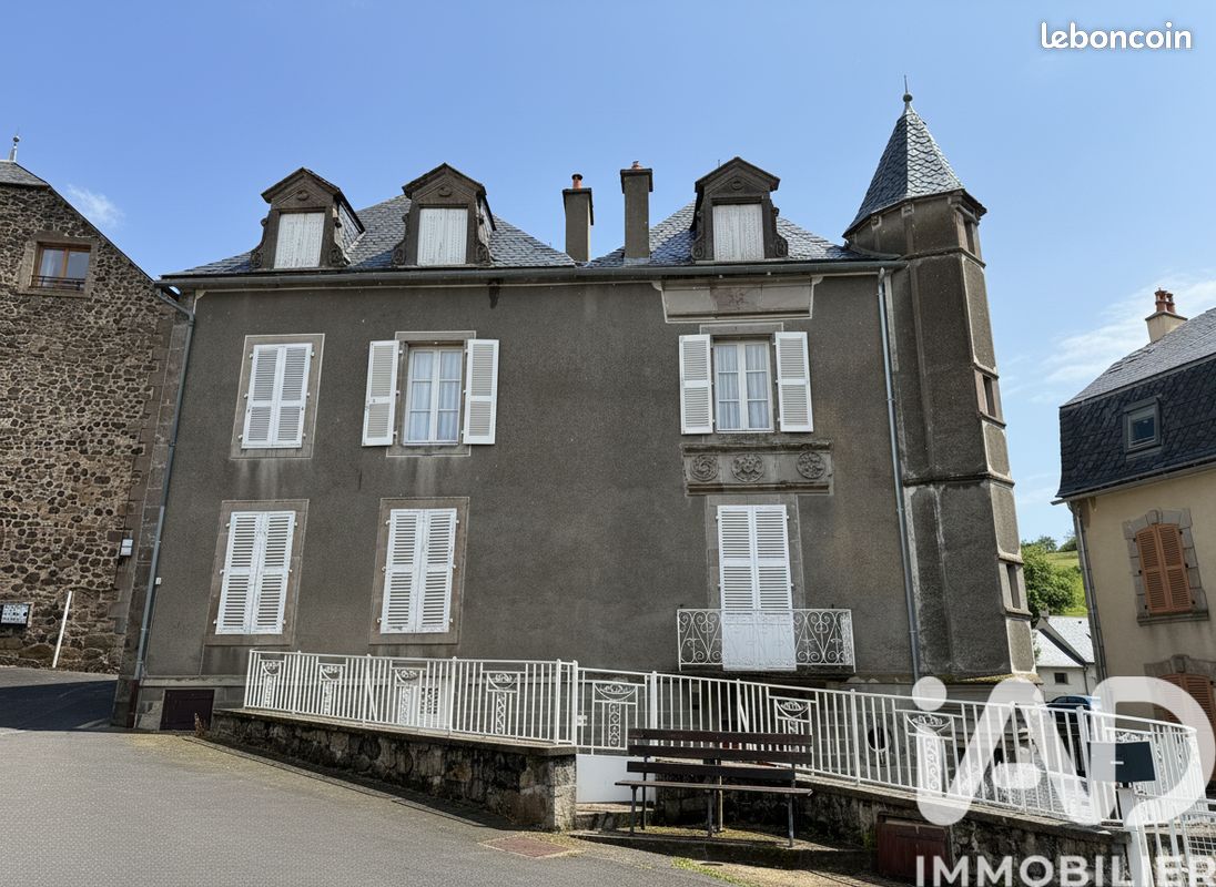 Maison 7 pièces 175 m² · à Peyrusse · 175 m² · 189 000 €