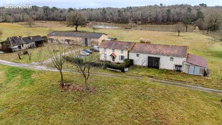 Propriété 12 pièces 293 m²