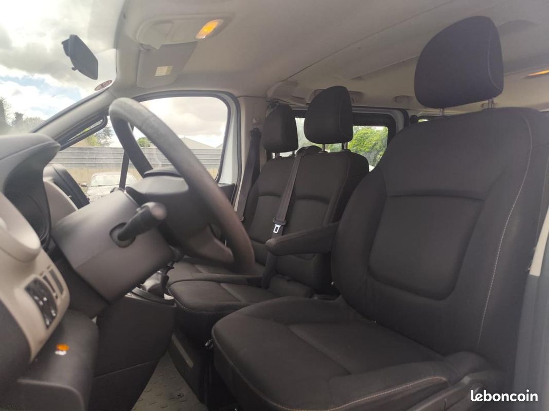 RENAULT TRAFIC Combi L2H1 1.6 dCi 125ch 9 Places (image 13)