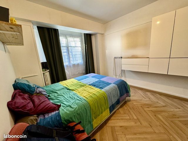 Appartement 1 pièce 23 m² · à Paris · 23 m² · 1 050 €/mois