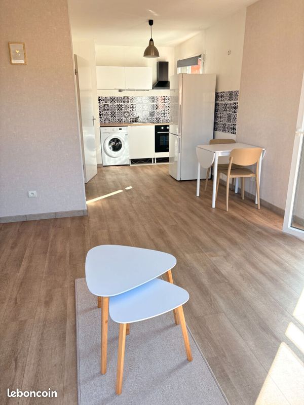 Appartement 2 pièces 42 m² · à Malemort · 42 m² · 600 €