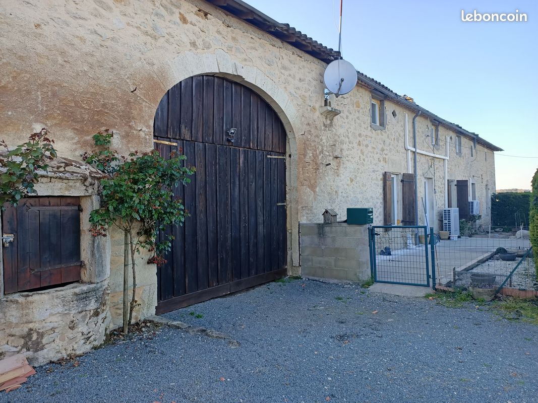 Maison 8 pièces 145 m² · à Pellegrue · 145 m² · 190 000 €