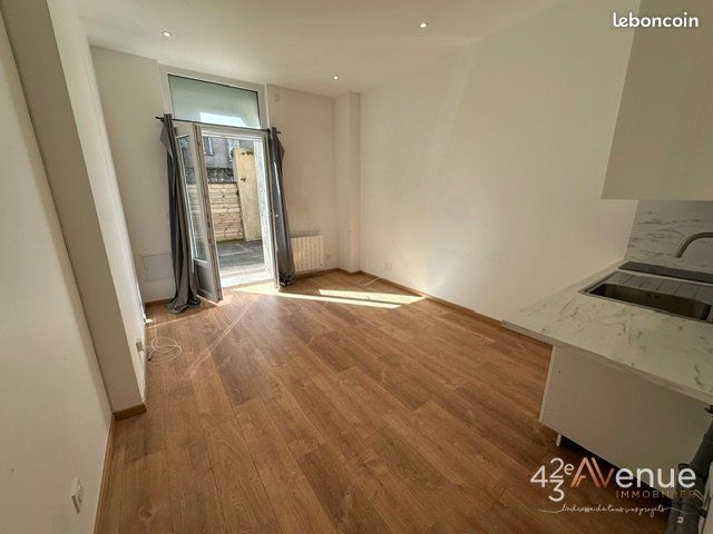 Appartement 2 pièces 30 m² · à Saint-Étienne · 30 m² · 400 €/mois