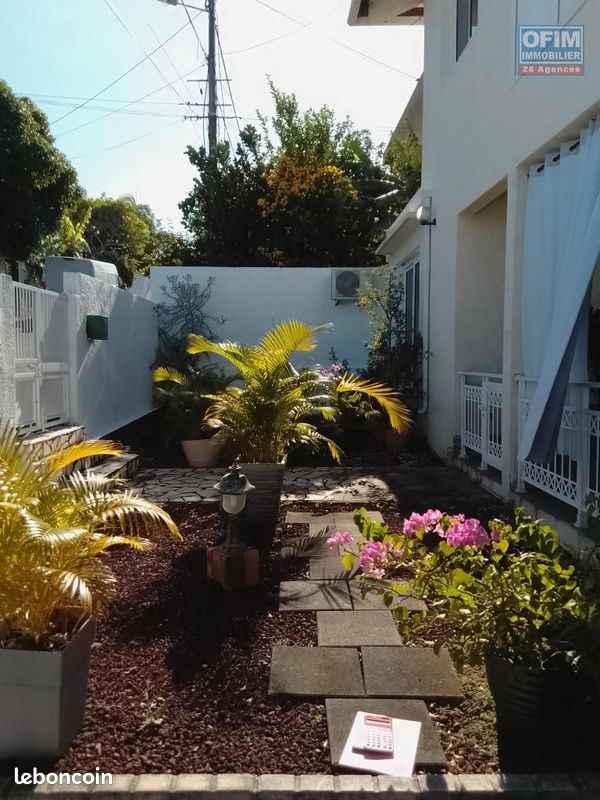 Maison 6 pièces 189 m² · à Saint-Pierre · 189 m² · 694 500 €