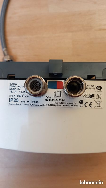 Mini chauffe-eau électrique à fréquence fixe appareil de chauffage de l'eau pour douche de