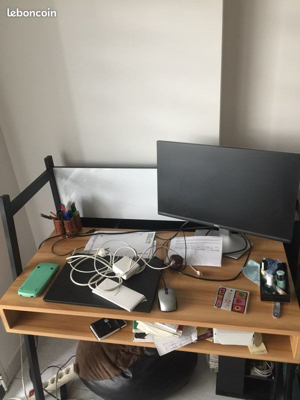 Bureau (image 2)
