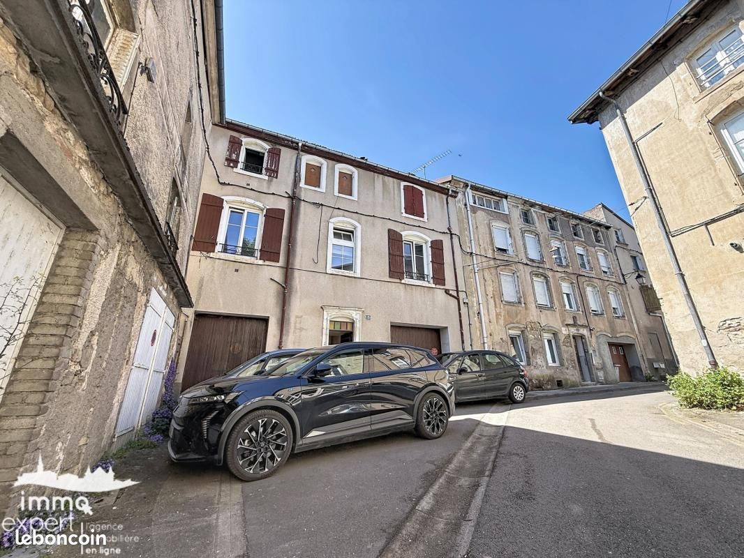 Immeuble 194 m² · à Mirecourt · 194 m² · 40 000 €