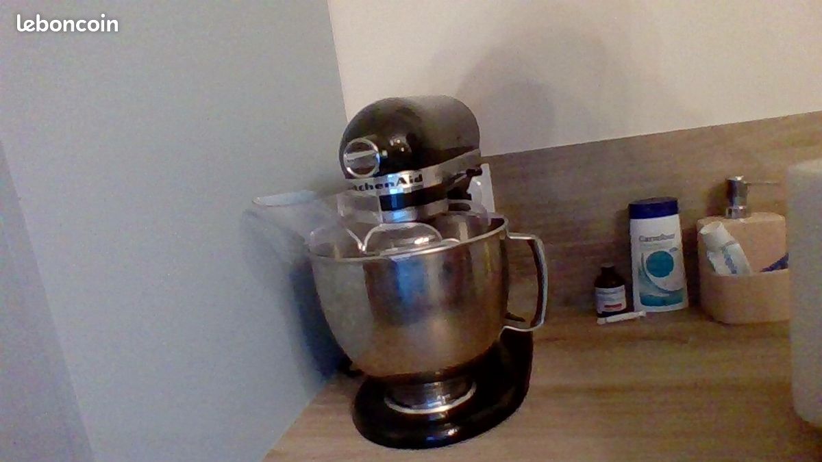 Robot kitchen aid (image 1)
