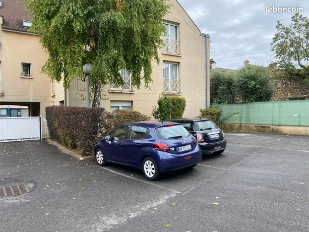 Locations Parking Toutes les communes 91380 - leboncoin