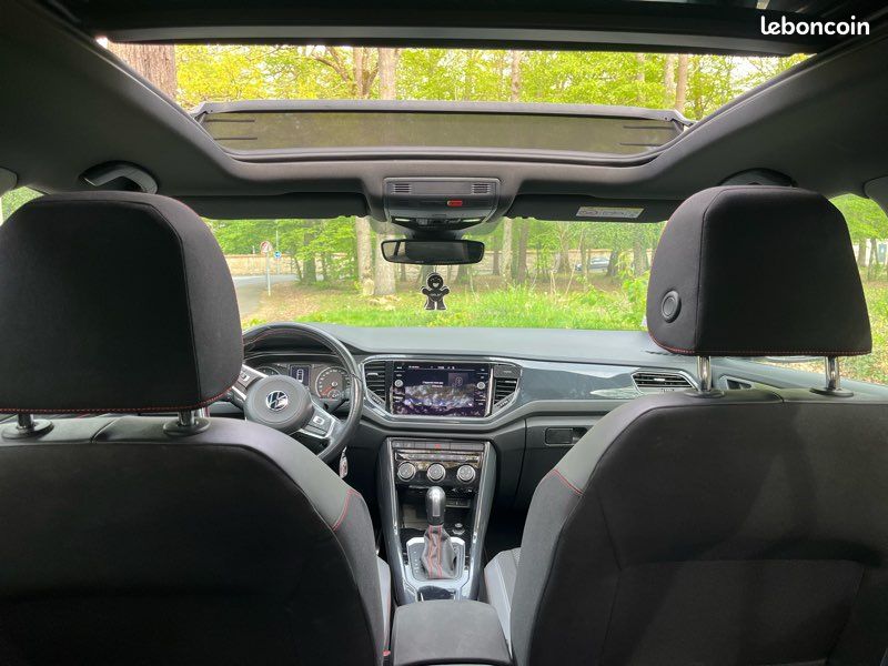 Volkswagen T-Roc (image 3)