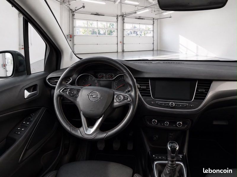 OPEL CROSSLAND X 1.2 Turbo 130 ch (image 5)