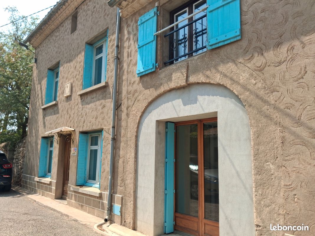 Maison 7 pièces 148 m² · à Ferrals-les-Corbières · 148 m² · 150 000 €