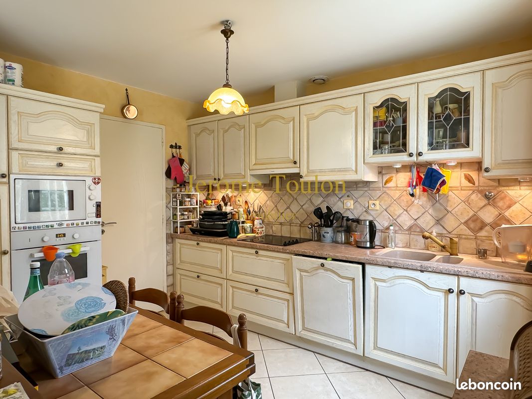 Villa 6 pièces 128 m² - Saint-Palais-sur-Mer 17420 (image principale 5)