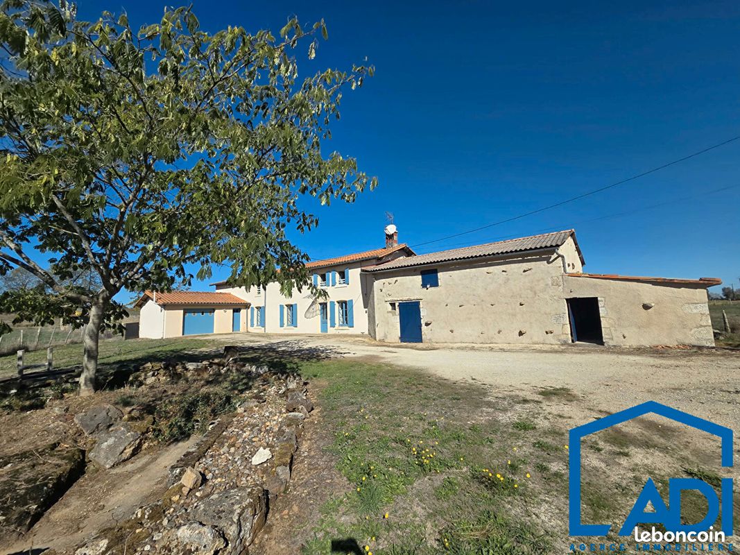 Maison 5 pièces 90 m² · à Souvigné · 90 m² · 176 800 €