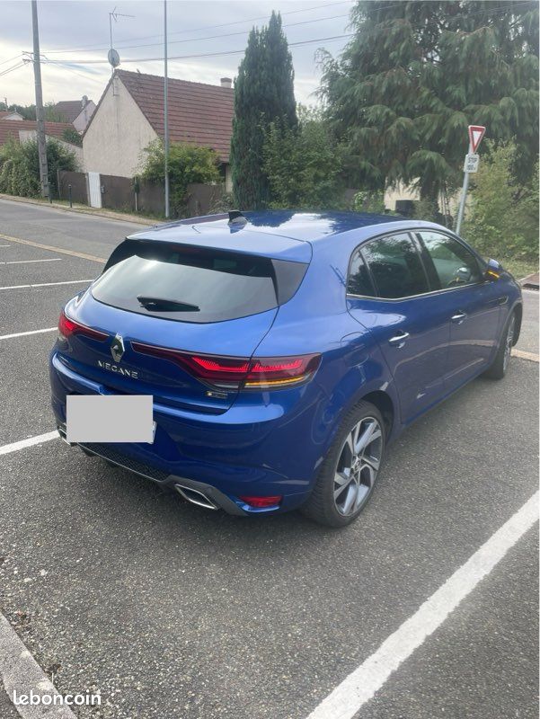 Renault megane 4 RS Line (image 2)