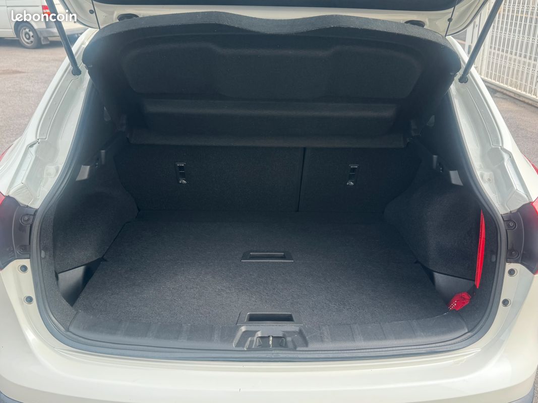 Magnifique Nissan Qashqai II 1,6 DCI 130ch 80000km 03/2014 1ère Main (image 8)