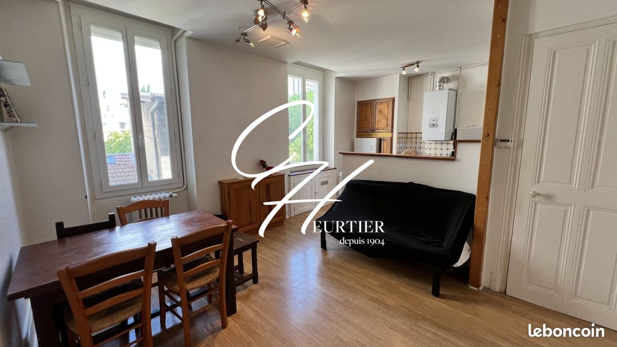 Appartement 3 pièces 52 m² · à Grenoble · 52 m² · 106 000 €