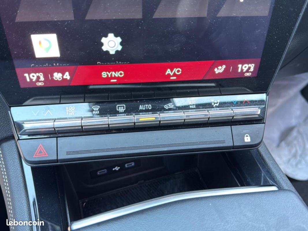 RENAULT RAFALE 1.2 e-tech full hybrid 200 techno (image 31)