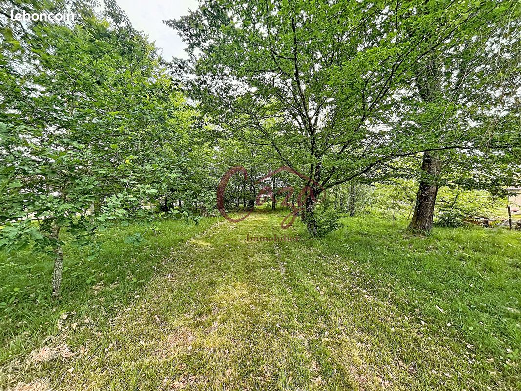 Terrain 2531 m² · à Sadirac · 2 531 m² · 161 000 €