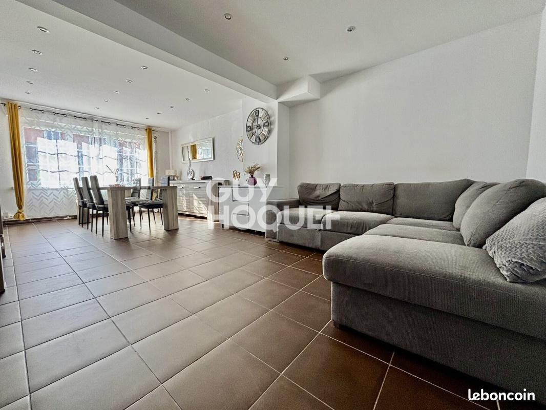 Maison 6 pièces 110 m² · à Bruille-lez-Marchiennes · 110 m² · 235 000 €