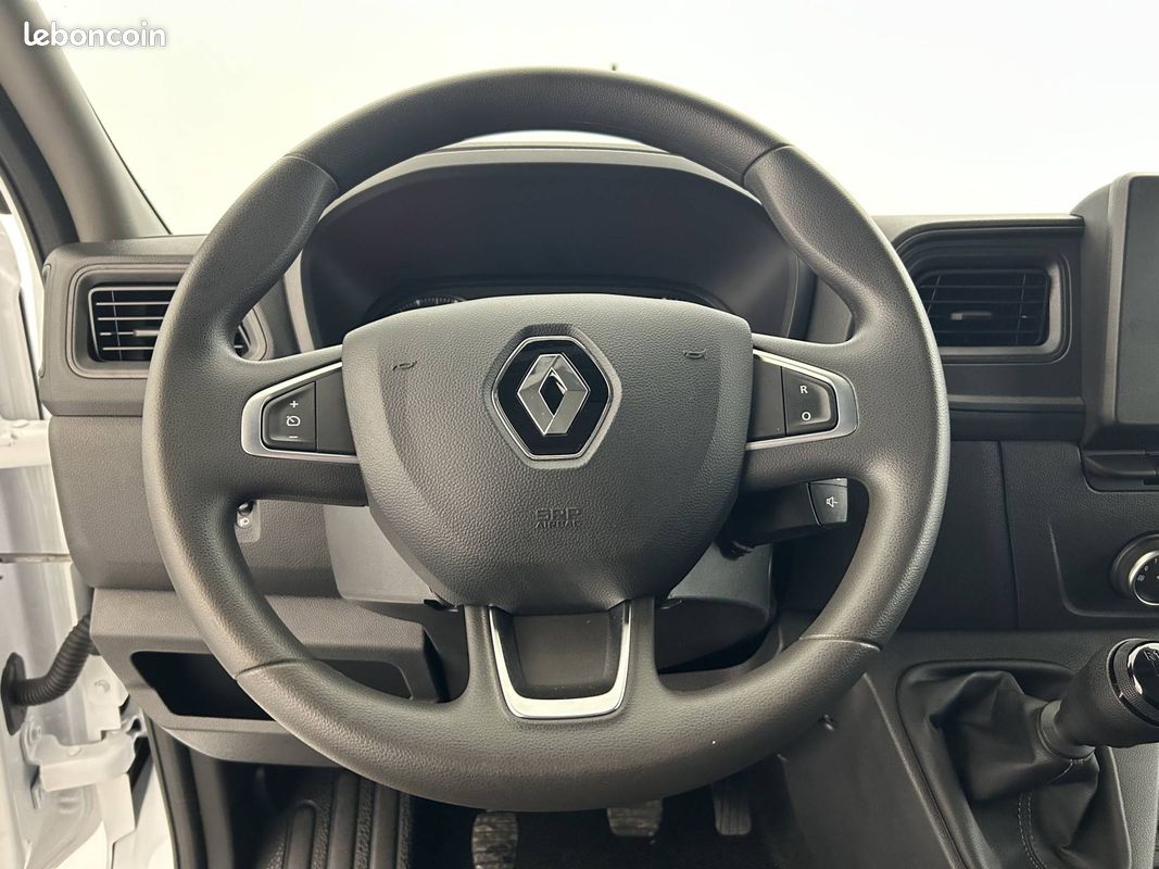 RENAULT FG Tr CF F3500 L2H2 Blue dCi 135 E6DF (image 15)