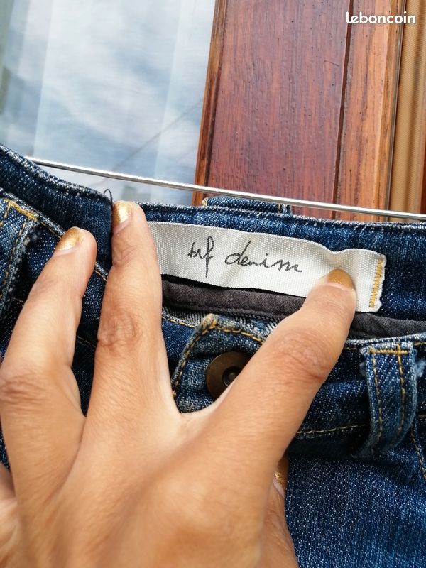 Jupe mi longue en jean avec broderies taille 34 (image 8)