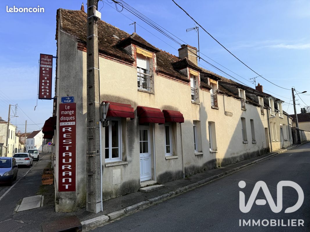 Maison 7 pièces 240 m² · à Villenauxe-la-Grande · 240 m² · 118 000 €