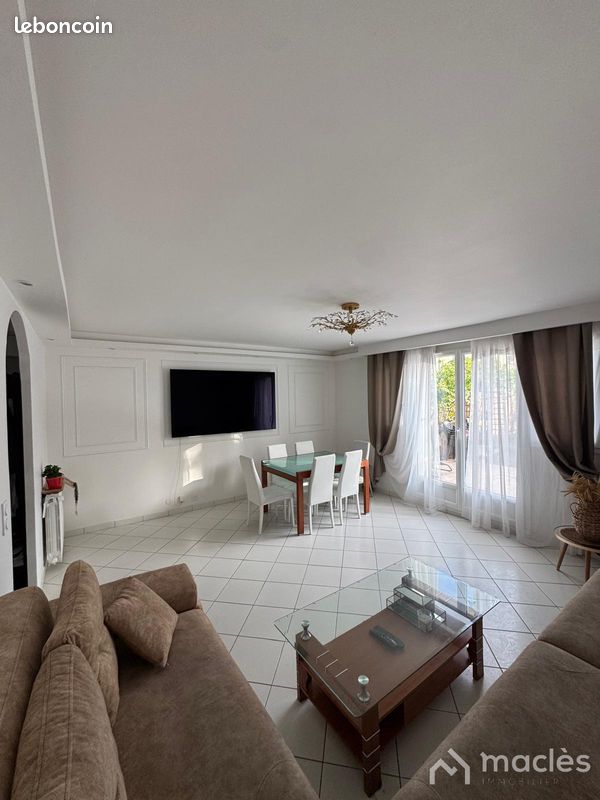 Maison 5 pièces 78 m² · à Sarcelles · 78 m² · 305 000 €