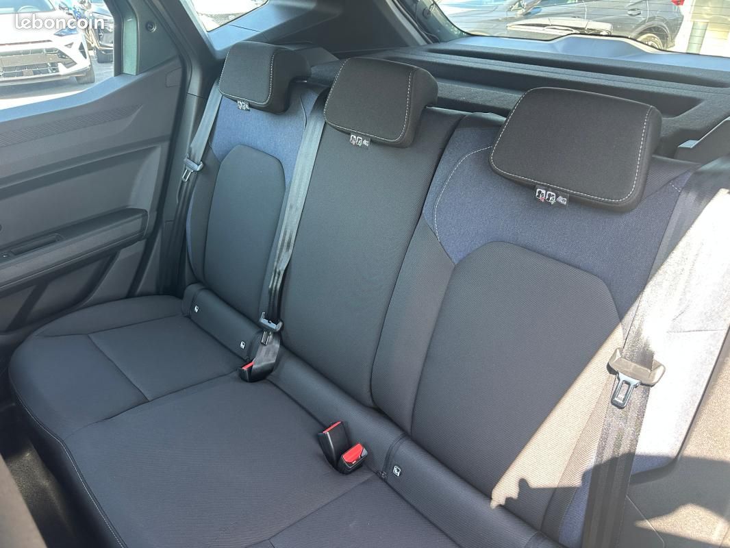 Dacia Duster Hybrid-G 150 4x4 Expression (image 30)