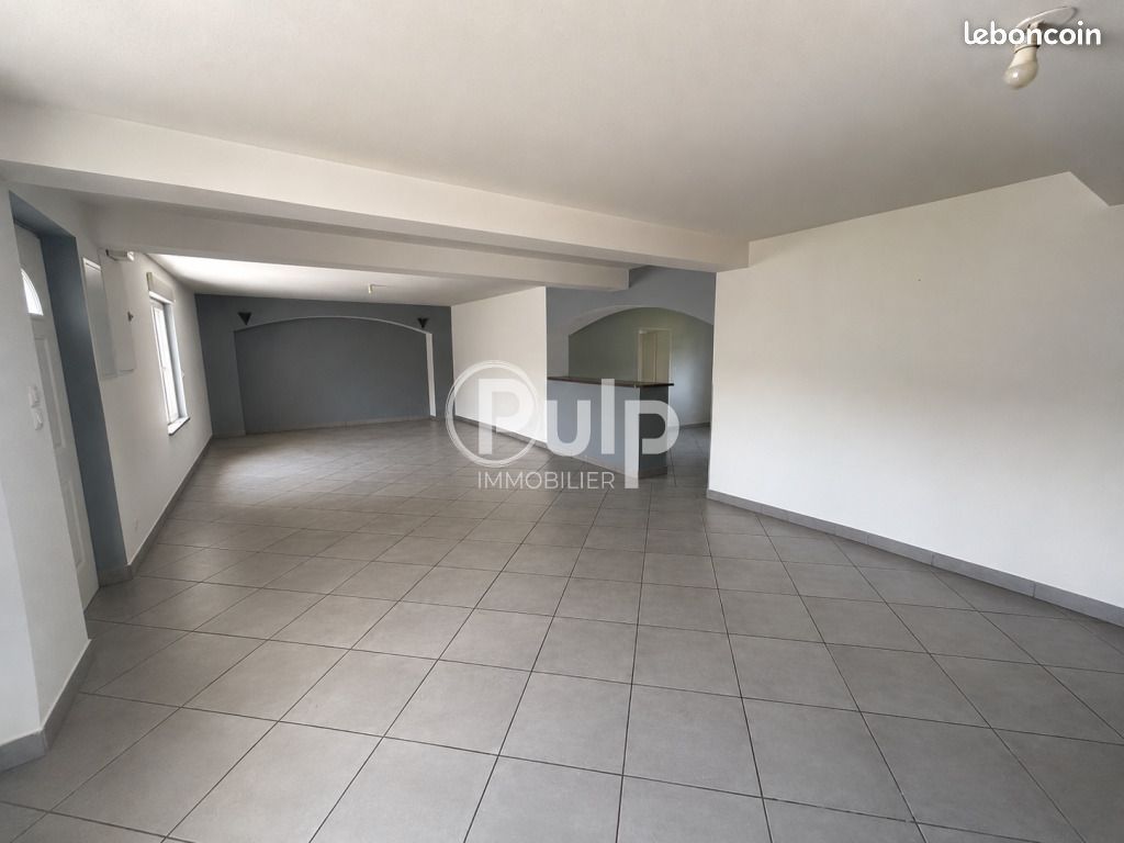 Maison 9 pièces 211 m² · à Conchy-sur-Canche · 211 m² · 192 600 €