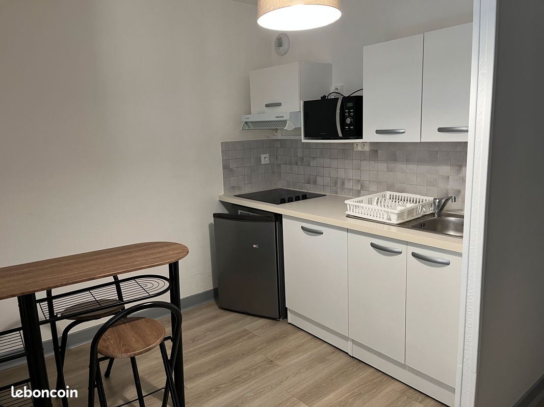 Appartement 1 pièce 25 m² · à Périgueux · 25 m² · 425 €