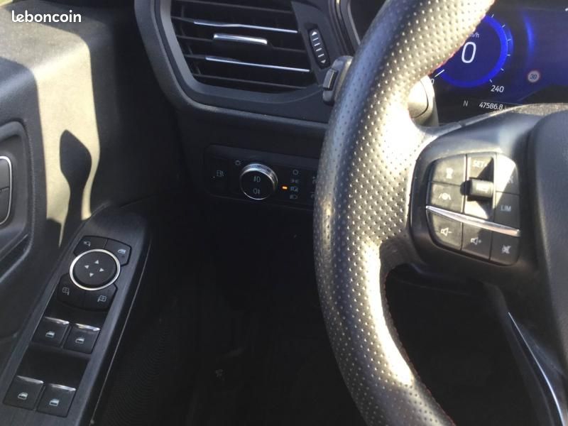 Ford Kuga 2.5 Duratec 225ch PowerSplit PHEV ST-Line eCVT (image 16)