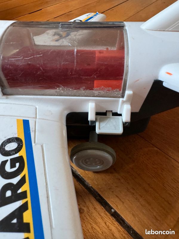 Avion Cargo Jumbo Tomica (image 9)